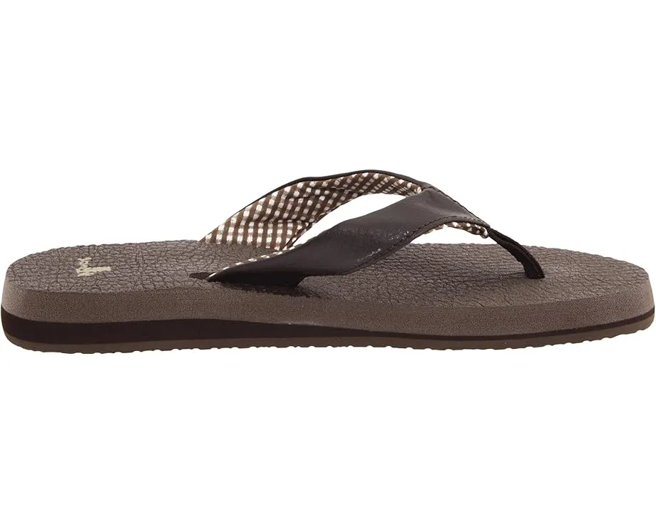 Сандалии Yoga Mat от Sanuk с мягкой стелькой из материала для йоги