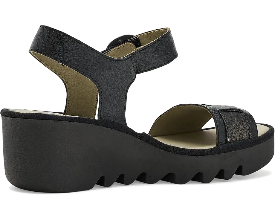 Сандалии FLY LONDON Beik618fly на танкетке с регулируемым ремешком на липучке