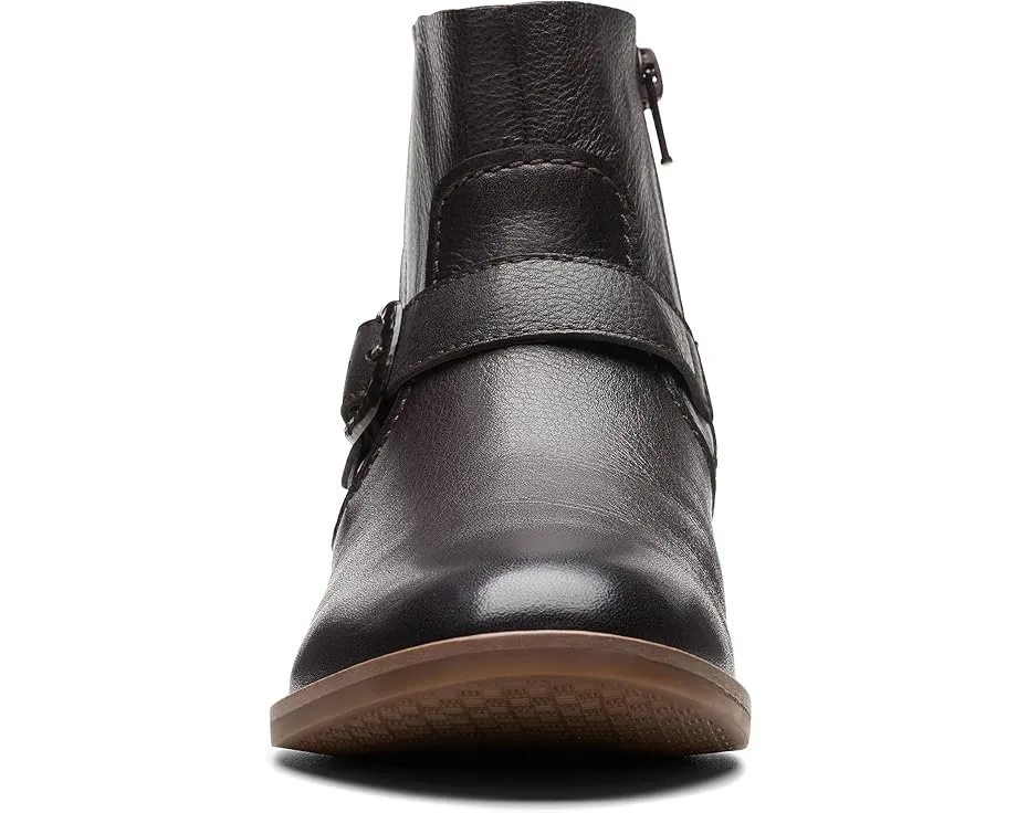 Ботинки Clarks Camzin Loop из кожи с боковой молнией и декоративной пряжкой