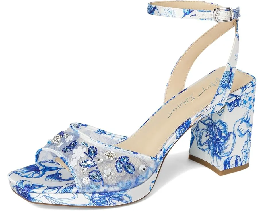 Босоножки на каблуке Blue by Betsey Johnson Brody с цветочным принтом