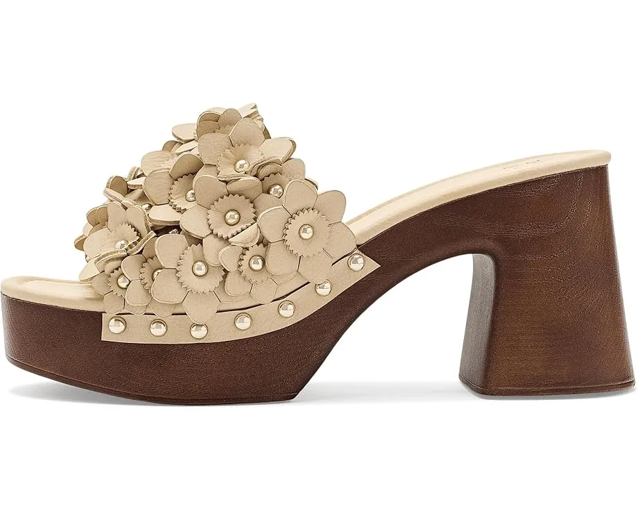 Слайды Wylie Flower от Frye с цветочным декором