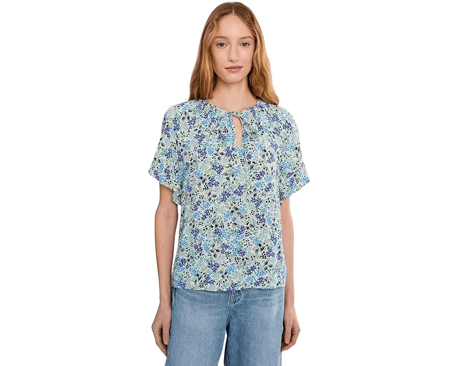 Топ CeCe с коротким рукавом и застежкой у горловины