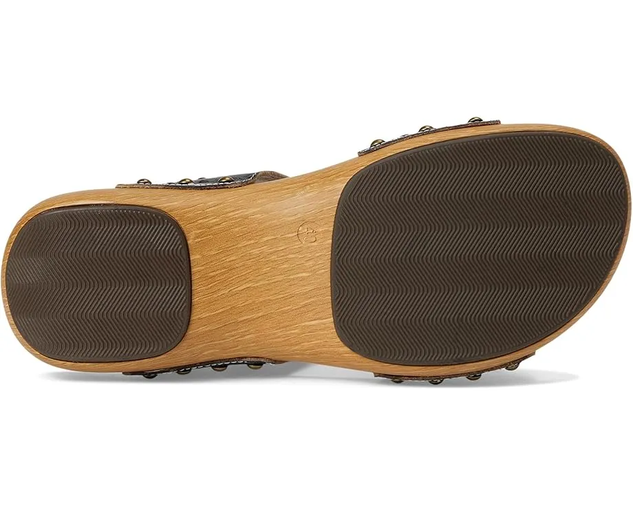 Сандалии Nostalgish с двумя ремешками и клиновидным каблуком