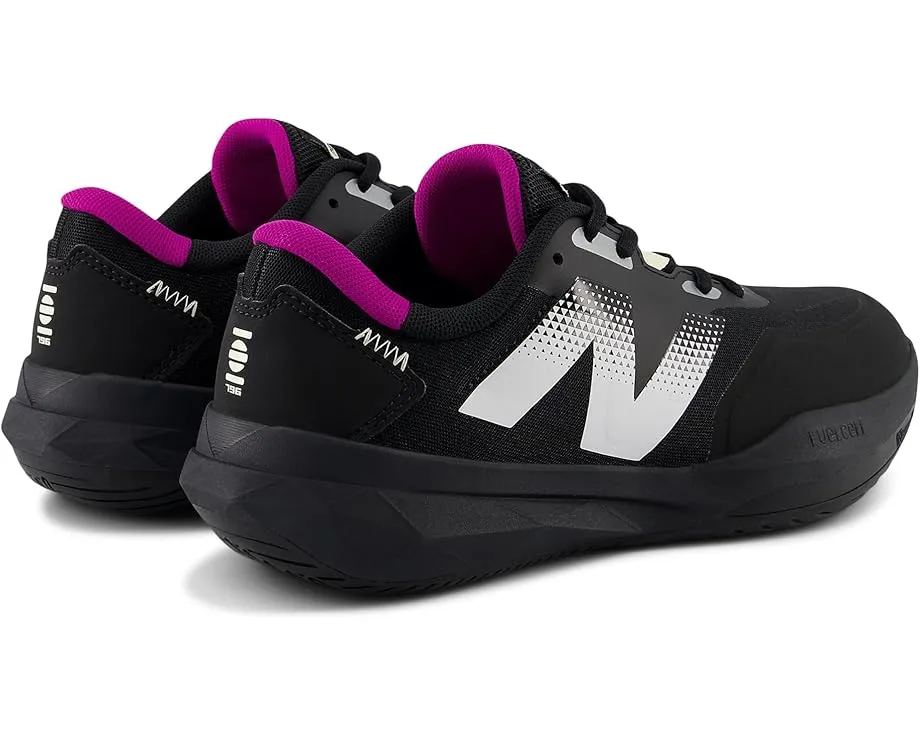 Теннисные кроссовки FuelCell 796V4 с энергоотдачей от New Balance