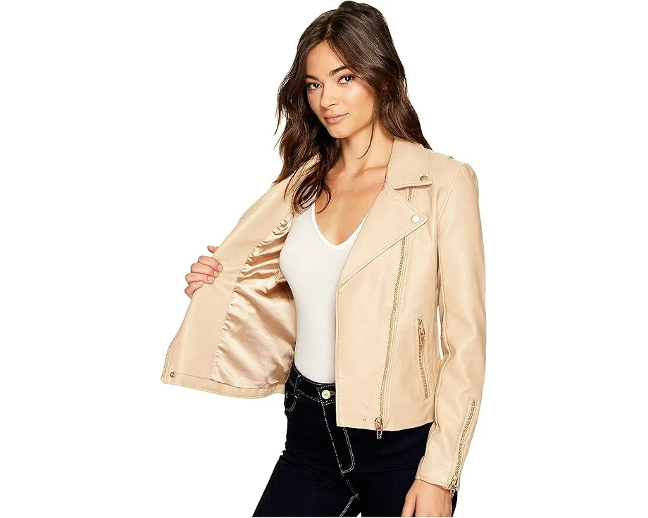 Косуха Blank NYC из искусственной кожи с рельефными швами