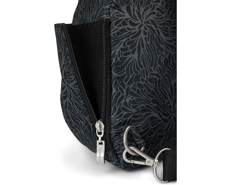 Сумка-слинг Baggallini Medium Sling с расширяемым отделением