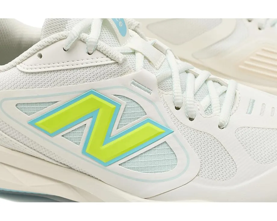 Теннисные кроссовки New Balance FuelCell 796 V5 с амортизацией FuelCell