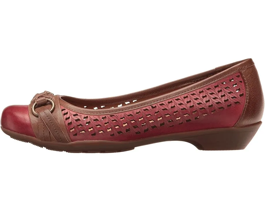Балетки Comfortiva Posie Laser Softspots с лазерной перфорацией