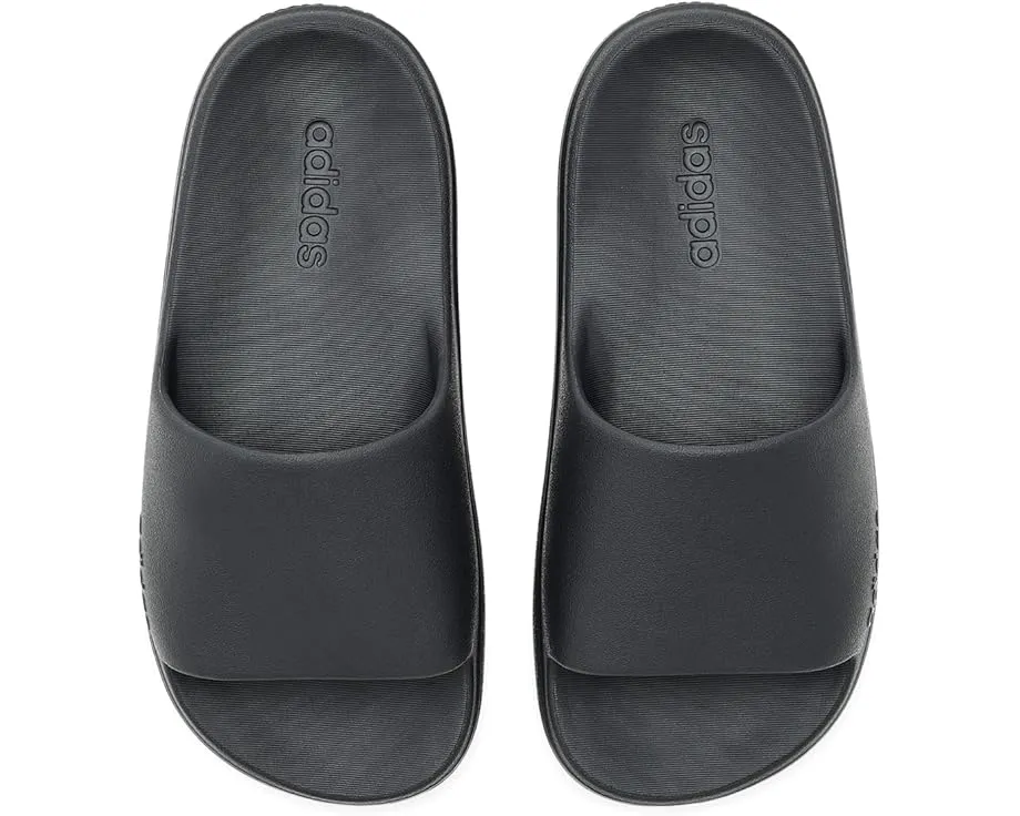Детские сандалии Adilette Lumia от Adidas