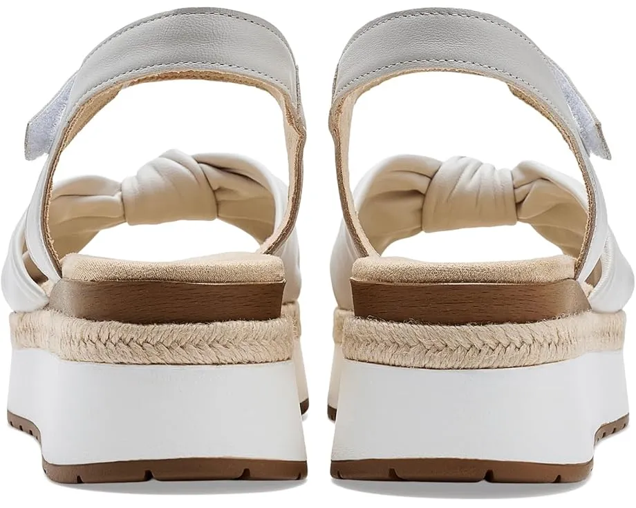 Босоножки Ekon от Vaneli с квадратным носком и застежкой на липучке