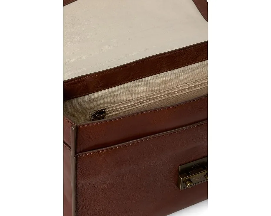 Сумка через плечо Alex Flap Shoulder из кожи с латунной застежкой Frye