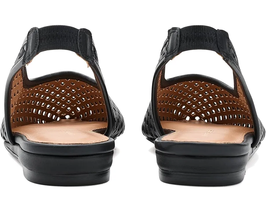 Босоножки-танкетки Andre Assous Brielle с перфорацией и резиновой подошвой