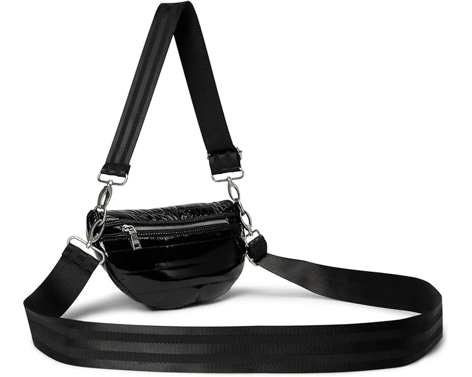 Поясная сумка THINK ROYLN Little Runaway с глянцевым стеганым дизайном