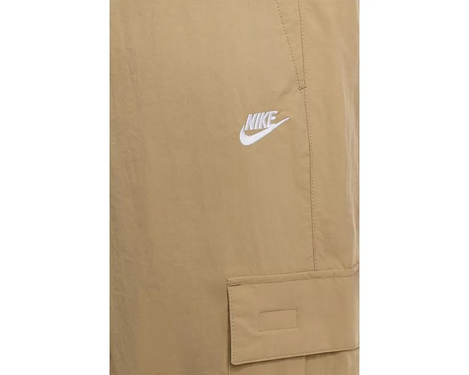 Брюки Nike Club Woven Cargo с карманами и эластичным поясом