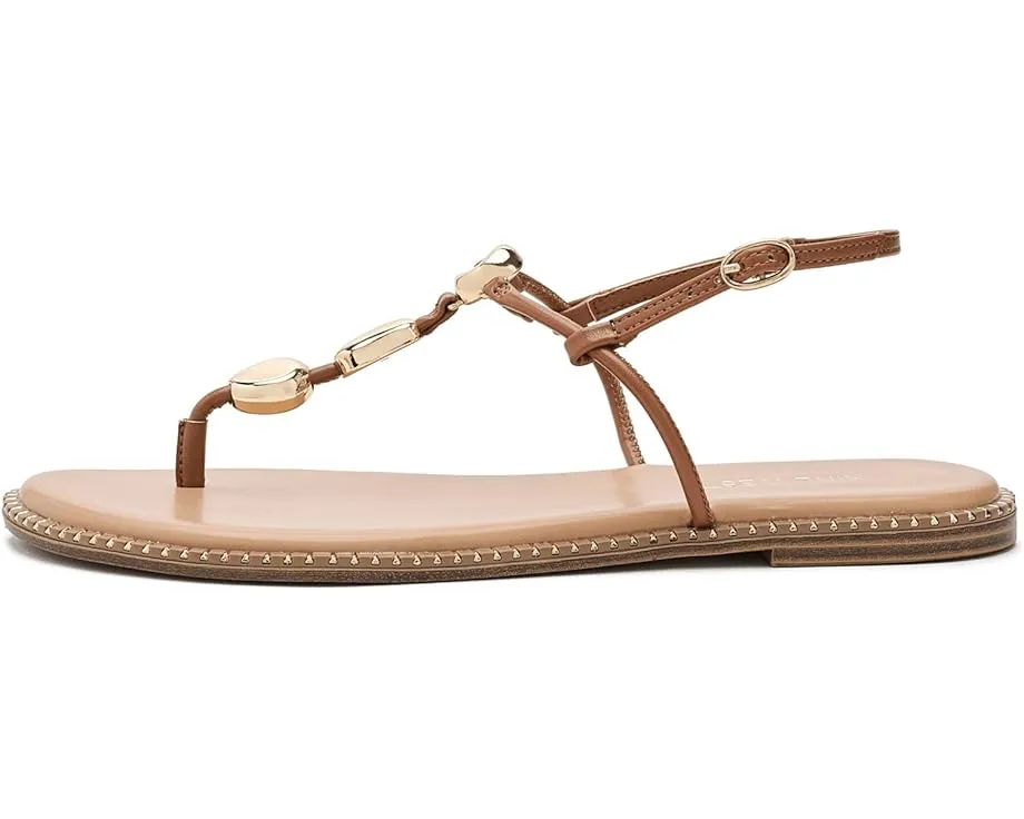 Босоножки Nine West Derika на плоском ходу с пряжкой