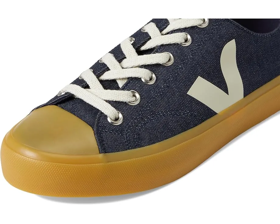 Кроссовки VEJA Wata II Low с круглым носком и резиновой подошвой