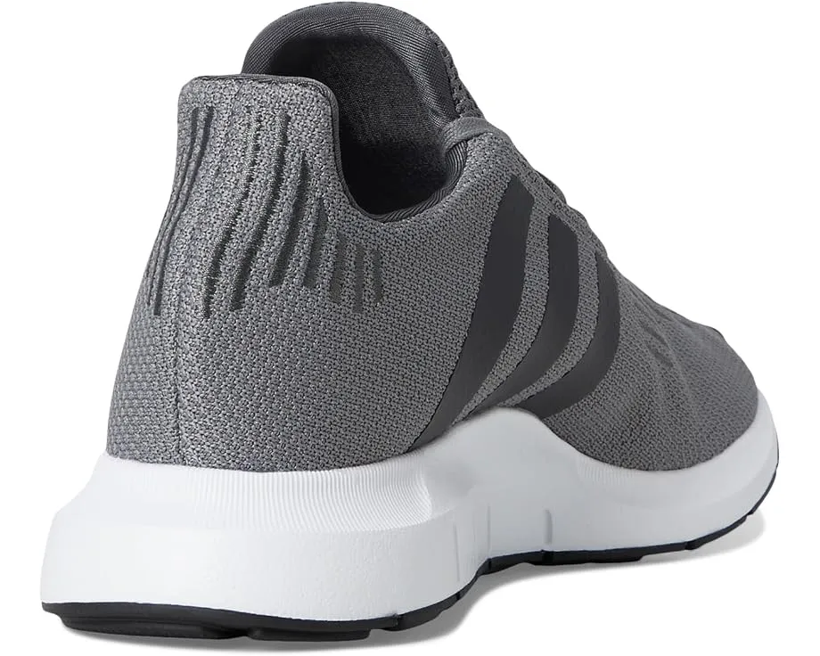 Кроссовки Adidas Swift Run 1.0 с трикотажным верхом