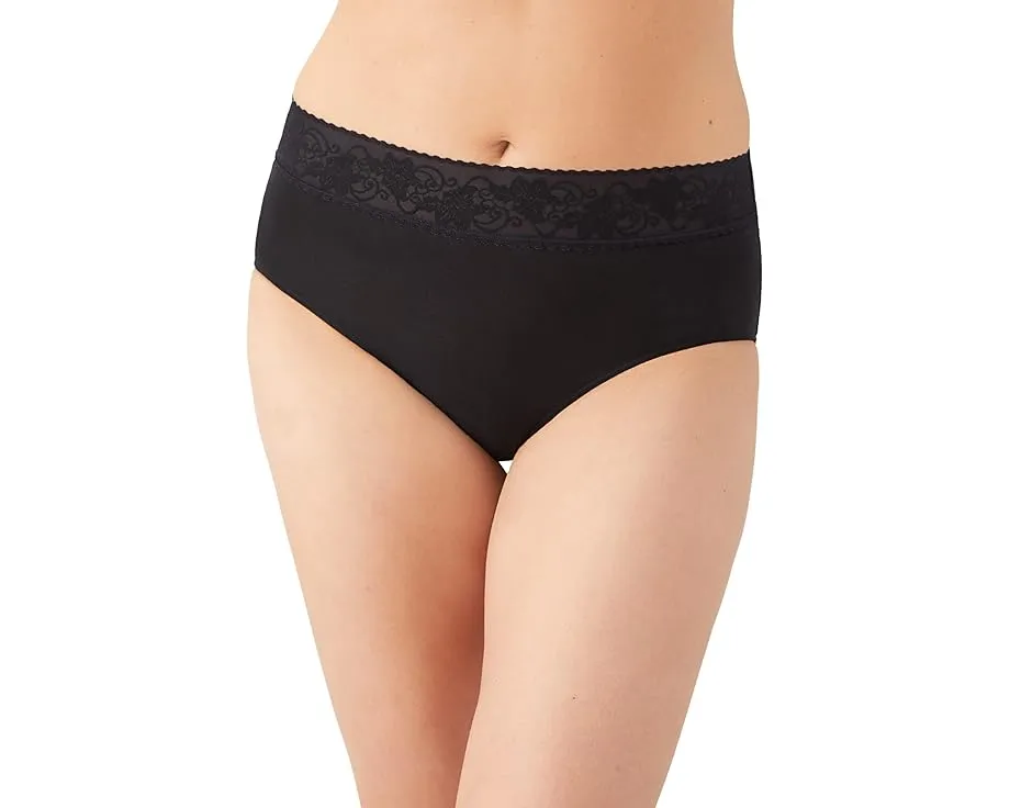 Трусики Wacoal Comfort Touch с мягким кружевом для максимального комфорта