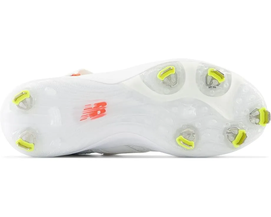 Бейсбольные бутсы FuelCell Lindor v2 Metal с металлическими шипами от New Balance