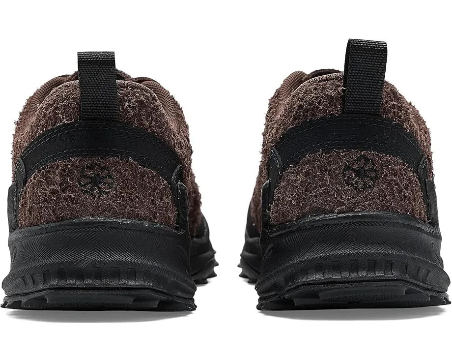 Женские туристические кроссовки KEEN Jasper Zionic с технологичным протектором