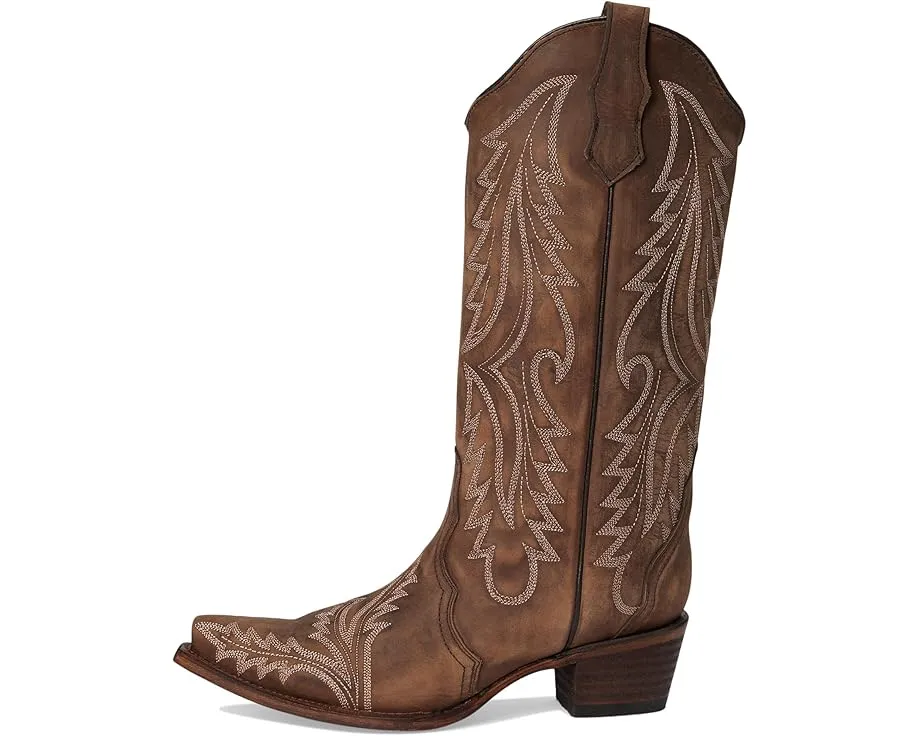 Corral Ботинки L6213 с песочной вышивкой на широком голенище