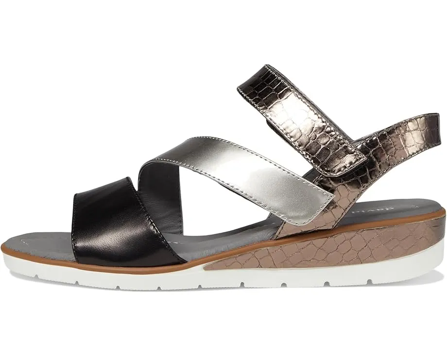 Сандалии Blues с текстурой крокодила и клином от David Tate