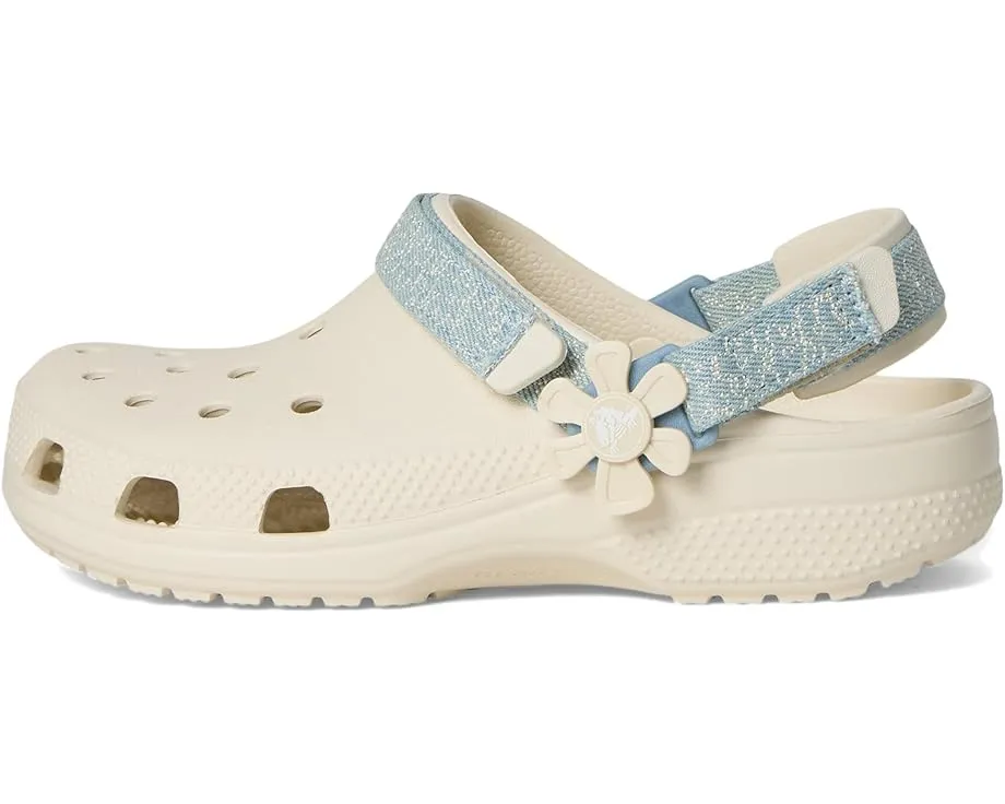 Кроксы Crocs Kids Classic Denim Floral Backstrap Clogs с джимовой тканью
