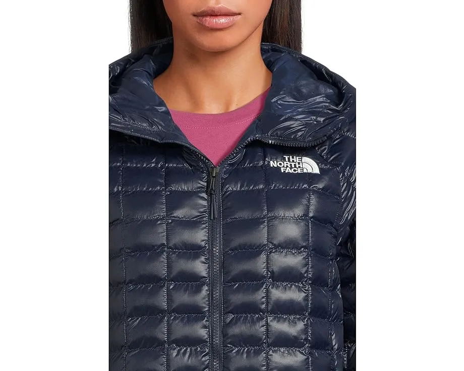 Куртка ThermoBall с капюшоном и синтетическим утеплителем от The North Face