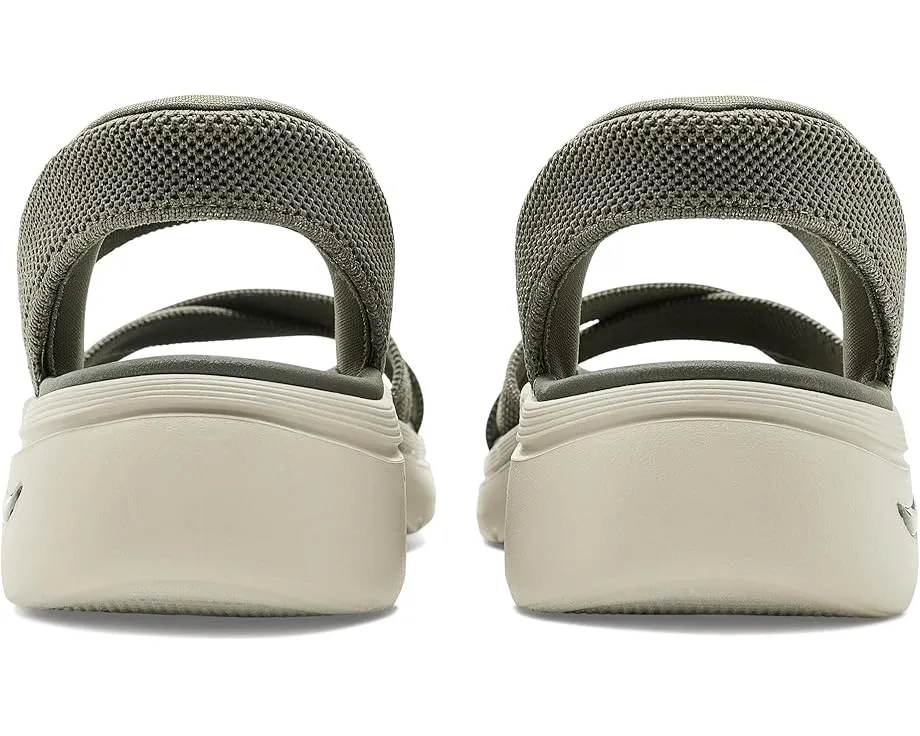 Сандалии SKECHERS Hands Free Slip-ins GO Walk Arch Fit 2.0 с блестящей пряжей