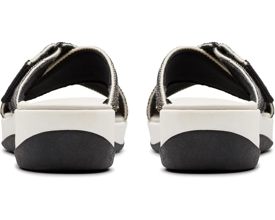 Сандалии Clarks Arla Wave на платформе с пеной Cushion Soft