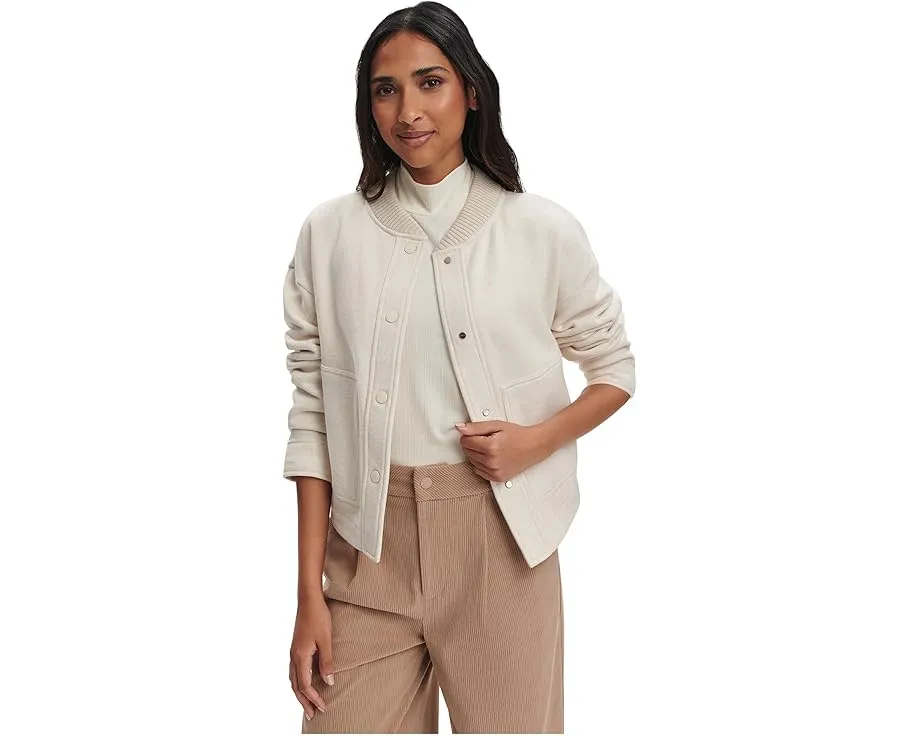 Короткая куртка Varley Khai на пуговицах