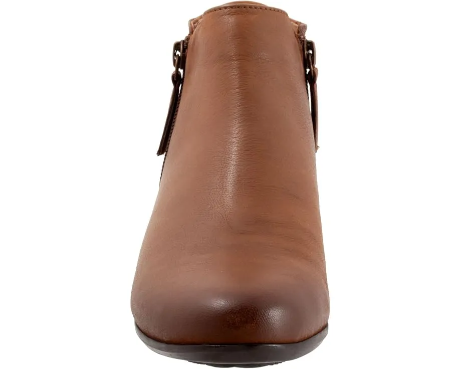 Ботинки Trotters Major Embossed с круглым носком и боковой молнией