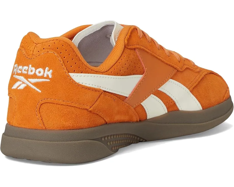 Кроссовки Reebok Hammer Street из замши и кожи с футбольным дизайном