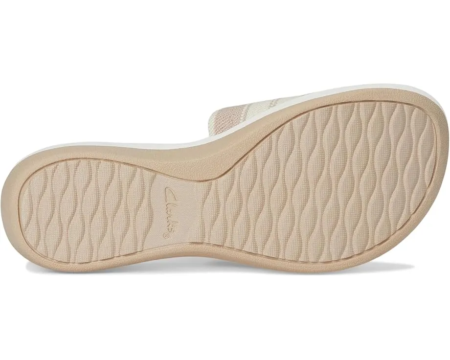 Сандалии Clarks Arla Hollis из коллекции Cloudsteppers на подошве из ЭВА