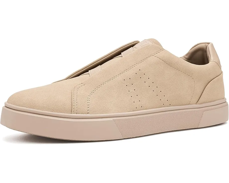 Кроссовки Steve Madden Lacer на мягкой стельке с круглым носком