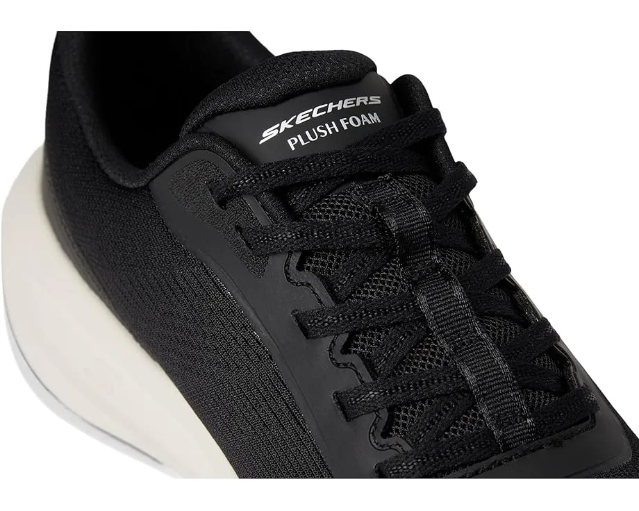 Кроссовки SKECHERS Plush Foam с технологией Air Cooled Memory Foam и каблуком 3.18 см