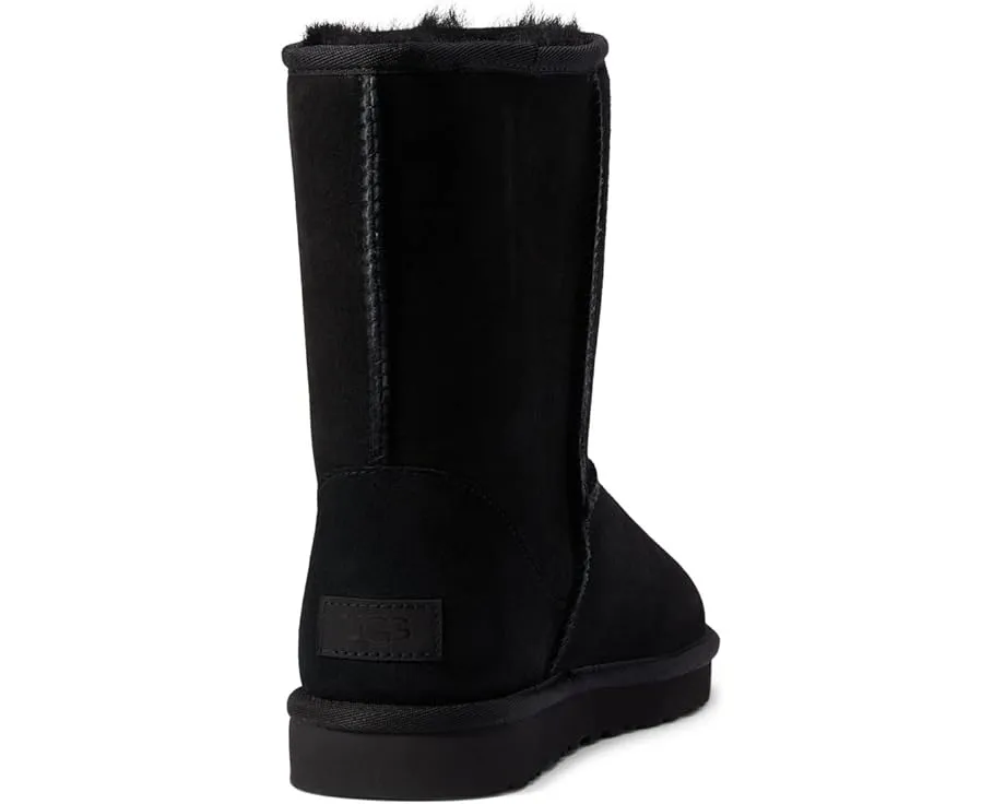 UGG Classic Short II угги из овчины с водонепроницаемой пропиткой