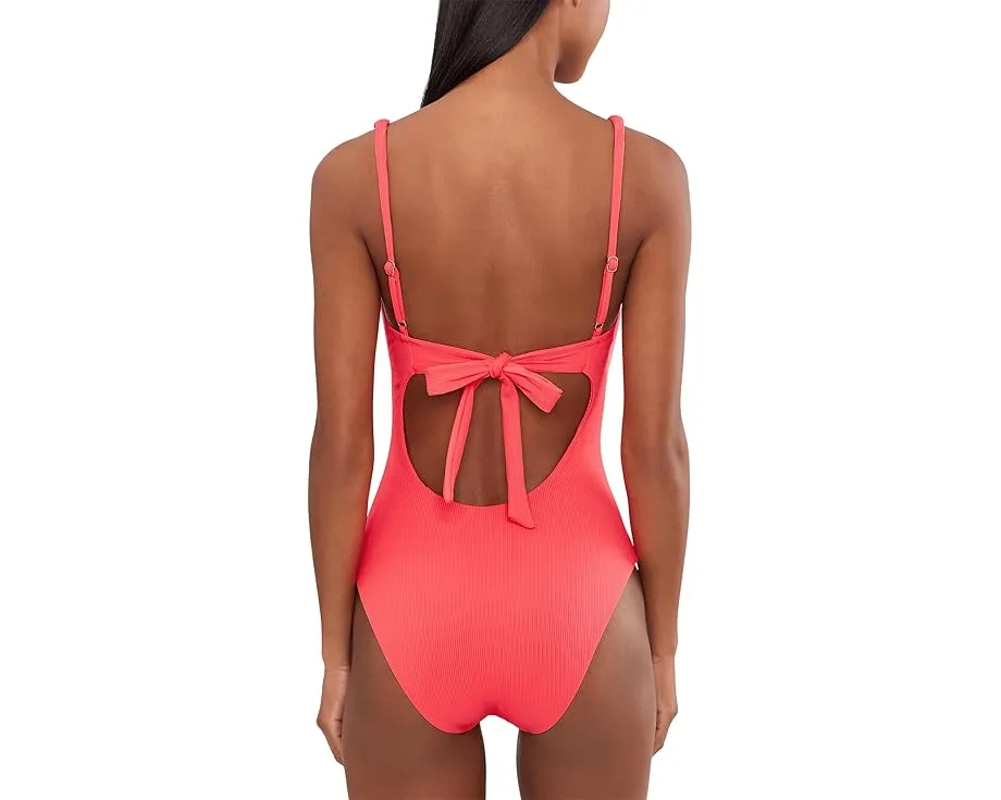 Цельный купальник BECCA Modern Edge с бандо и рельефной резинкой