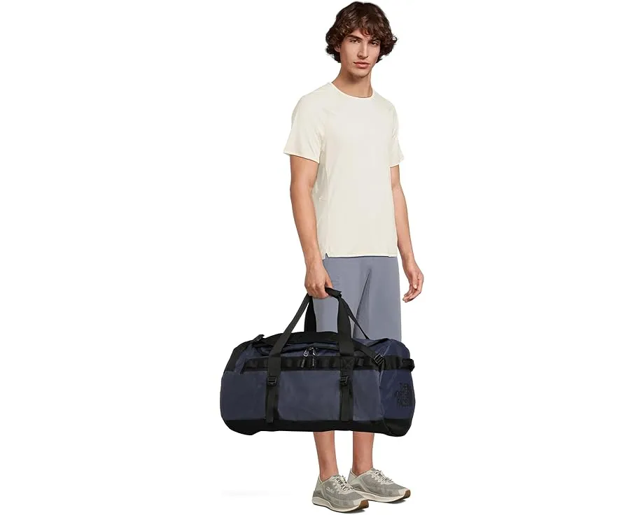 Дорожная сумка The North Face Base Camp Duffel M с водоотталкивающим покрытием