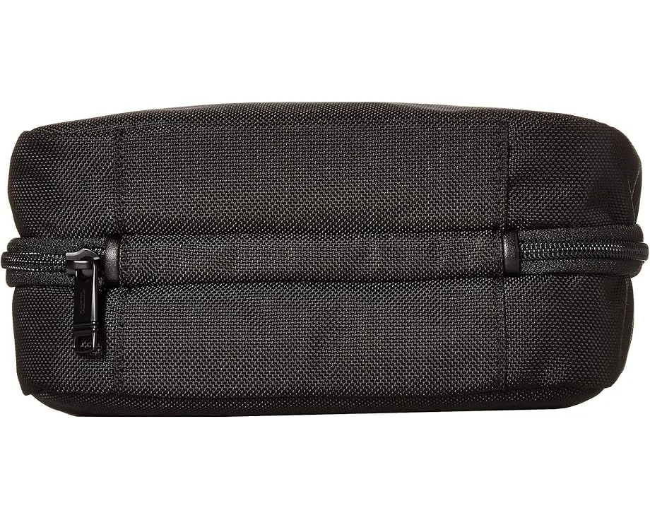 Tumi Alpha 3 Split Travel Kit дорожный набор для путешествий