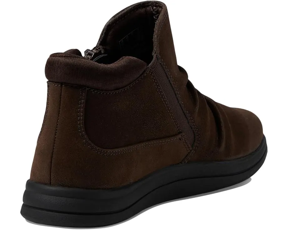 Ботинки Clarks Breeze Range с технологией Cushion Soft для комфорта