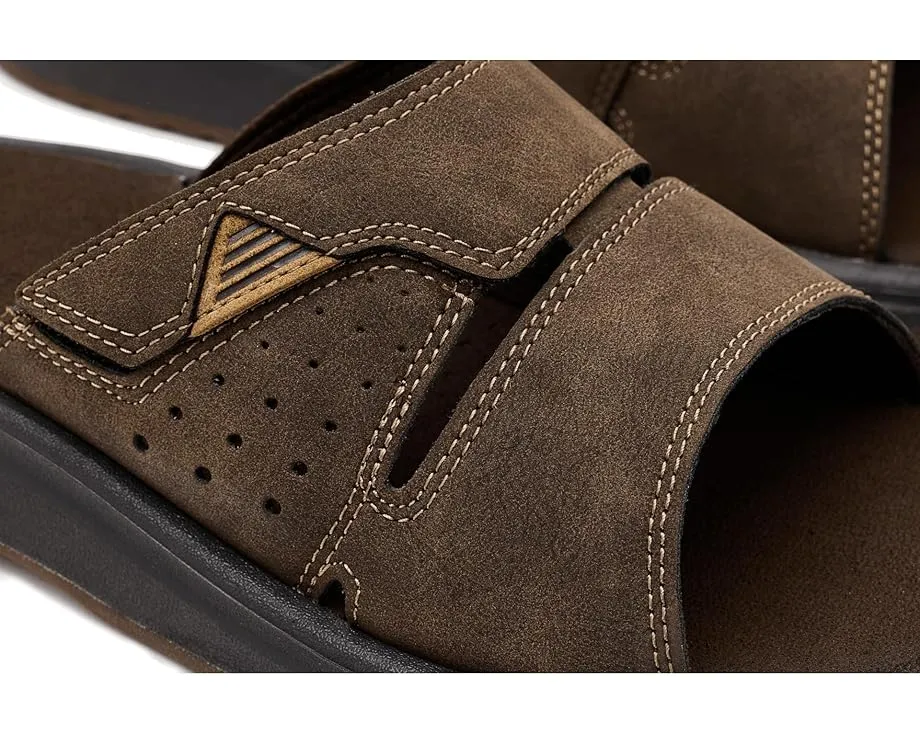 Сандалии Clarks Breeze Slide с регулируемым ремнем и подошвой из ЭВА