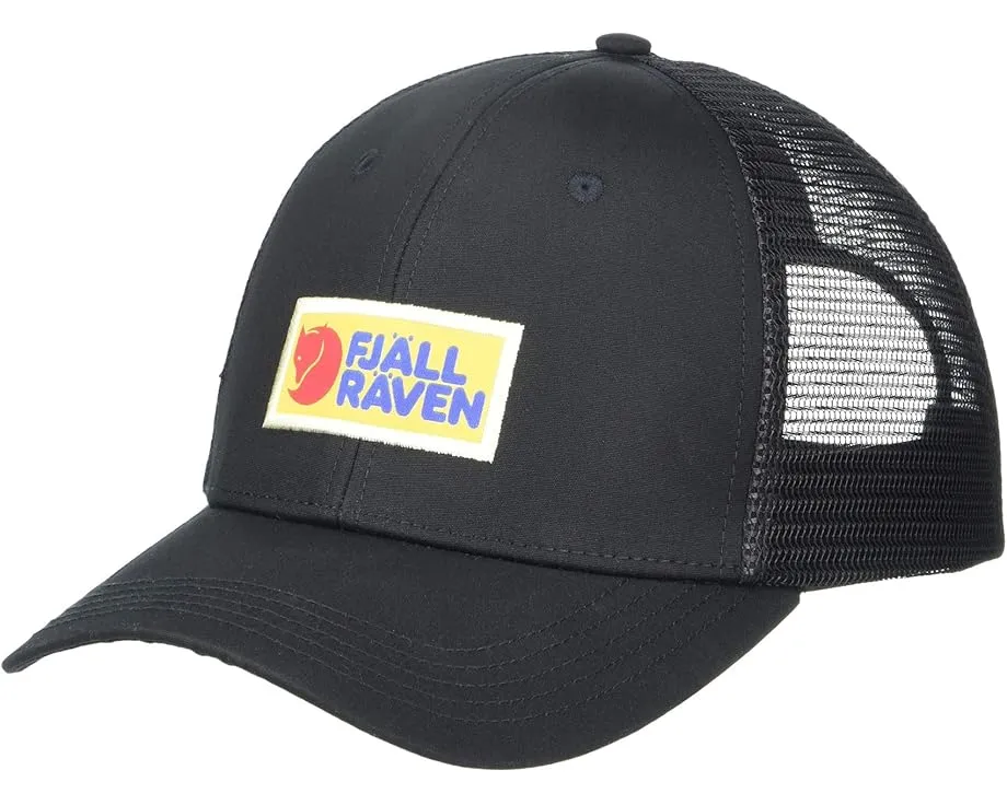 Кепка-тракер Vardag от Fjällräven с сетчатыми вставками и регулируемой застежкой