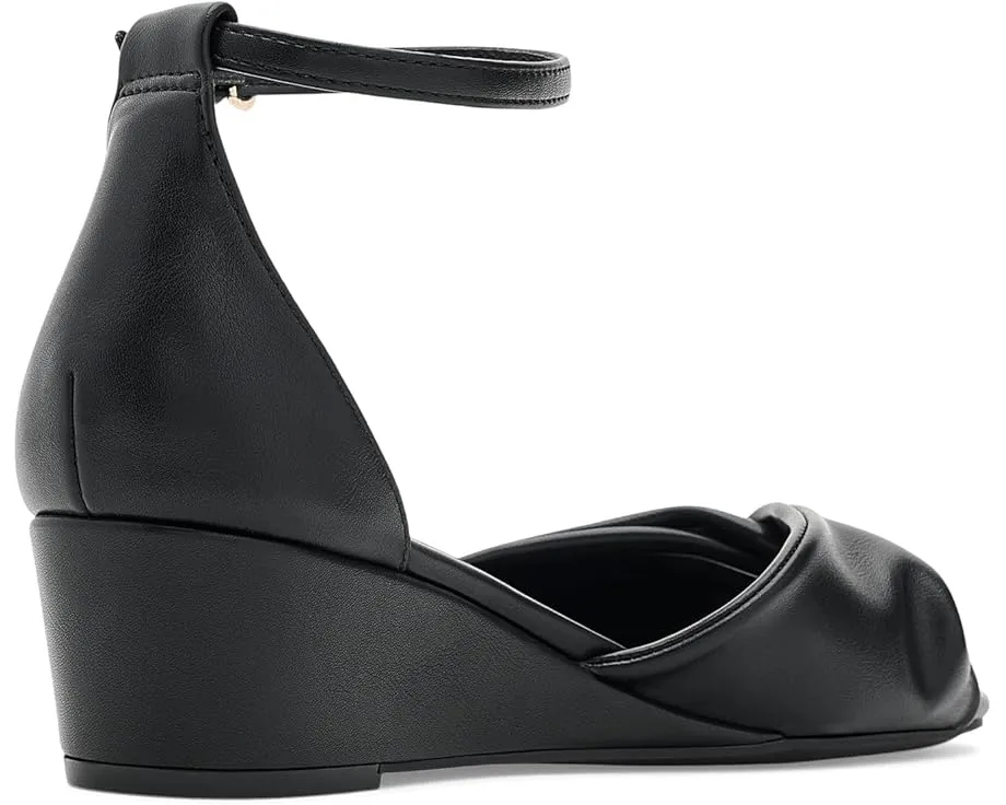 Сандалии Anne Klein Whitby с квадратным носком на танкетке