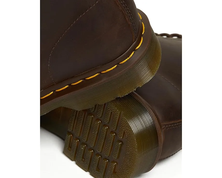 Ботинки Dr. Martens 1460 Crazy Horse Leather с 8 люверсами и устойчивой подошвой