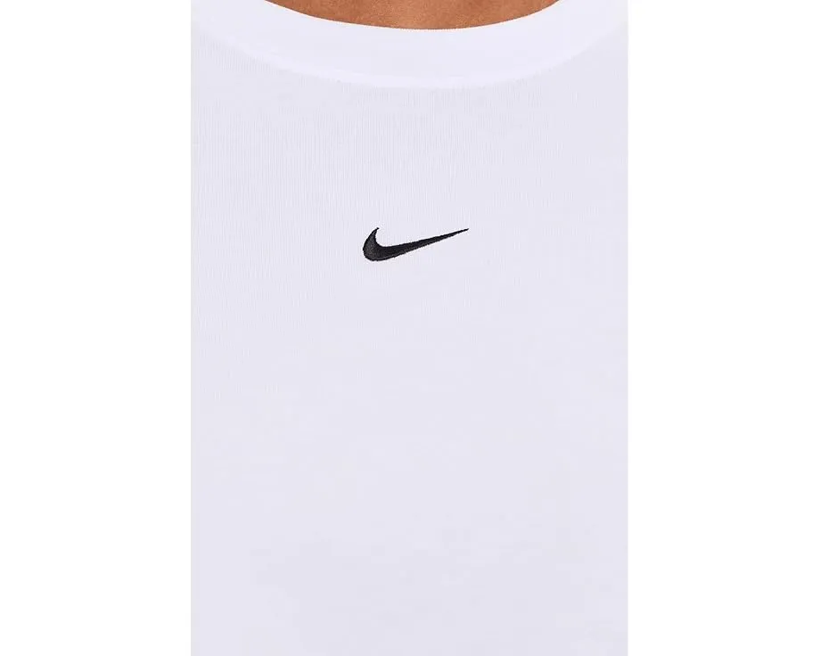 Кроп футболка Nike Sportswear Classic с коротким рукавом