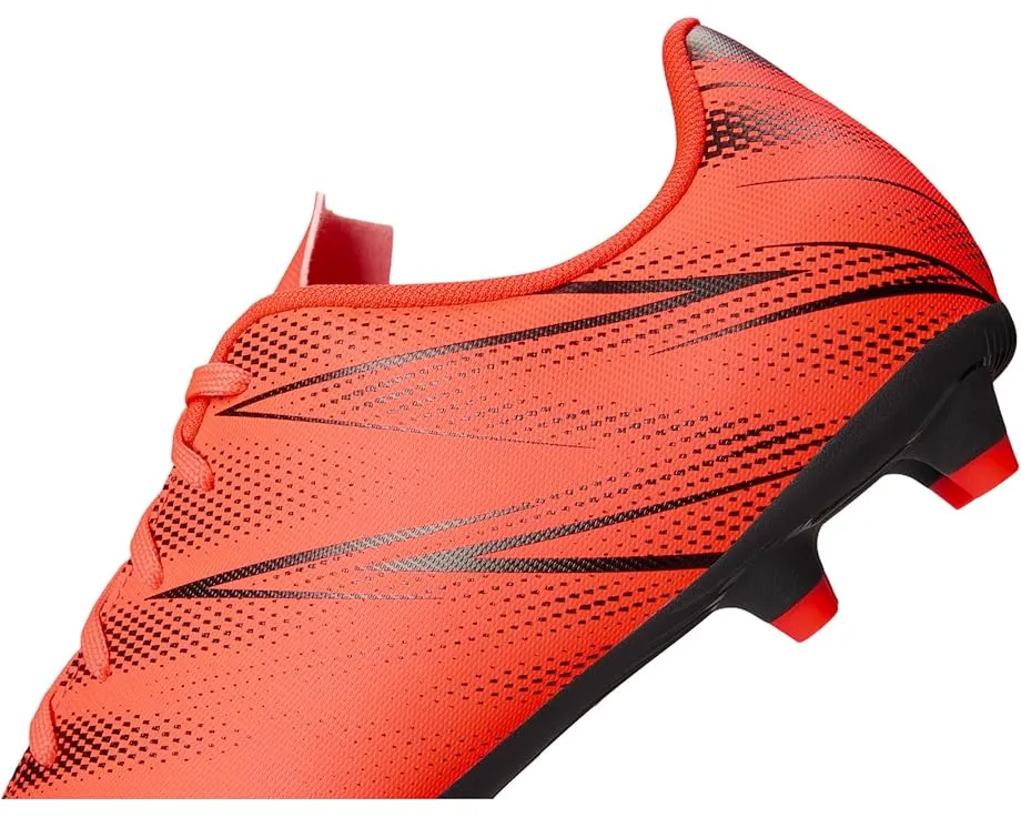 Бутсы Puma Attacanto II для твердого и искусственного газона с коническими шипами