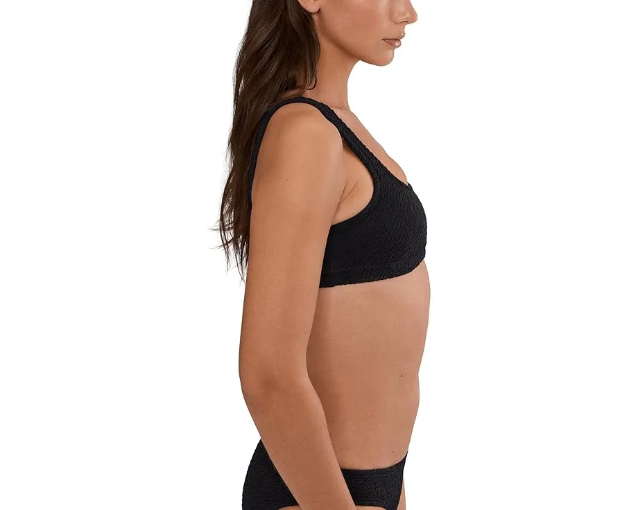 Бикини топ Nike Shoreline Pucker Bralette с текстурной тканью