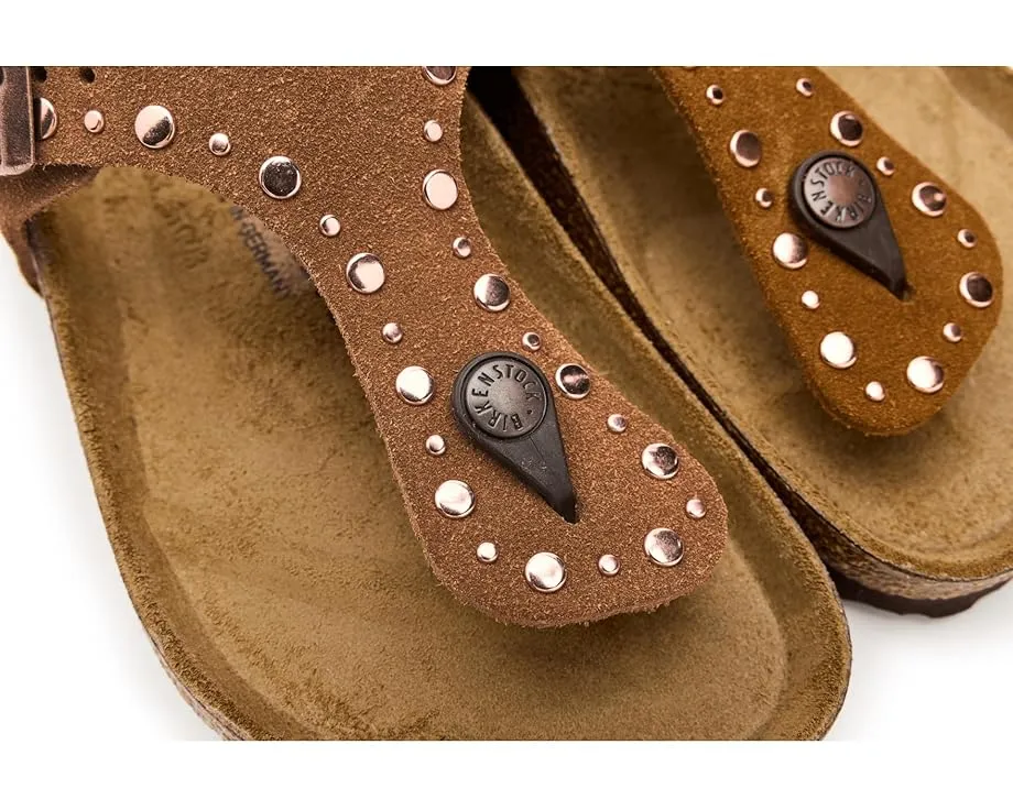 Сандалии Birkenstock Gizeh Rivets из замши с ремешком между пальцами и стелькой из пробки