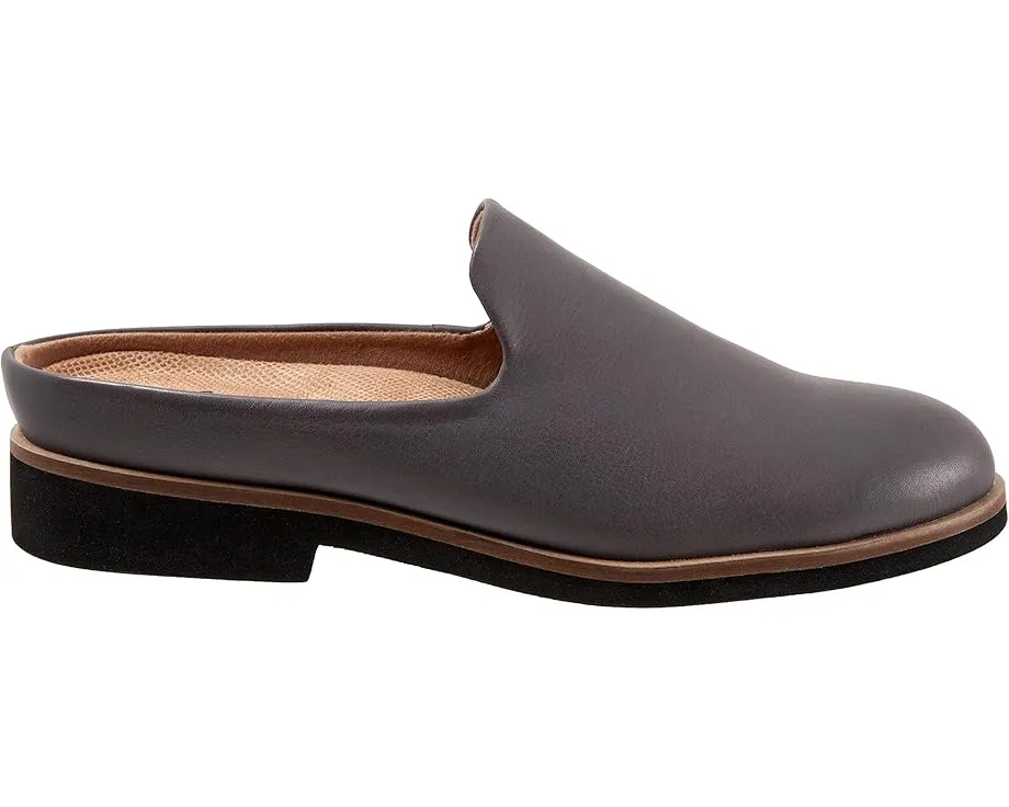 Мюли SoftWalk Wolcott из состаренной кожи с бархатной подкладкой